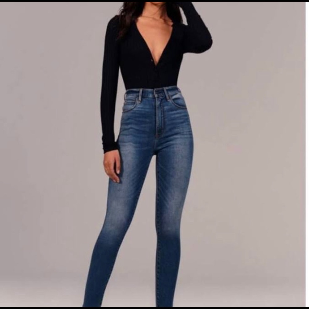 Abercrombie & Fitch High Rise Skinny Jeans